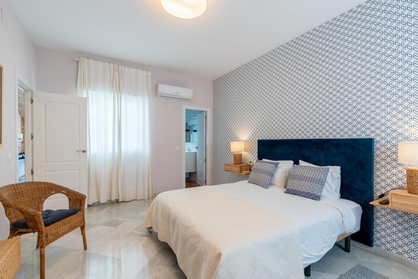 Apartamento Luminoso Ático con Terraza, Calle Antonia Diaz Sevilla Exterior foto