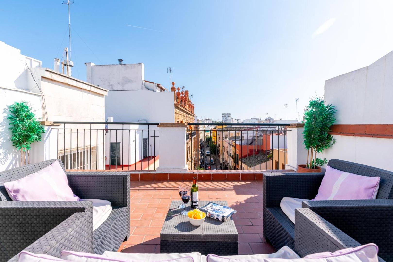 Apartamento Luminoso Ático con Terraza, Calle Antonia Diaz Sevilla Exterior foto