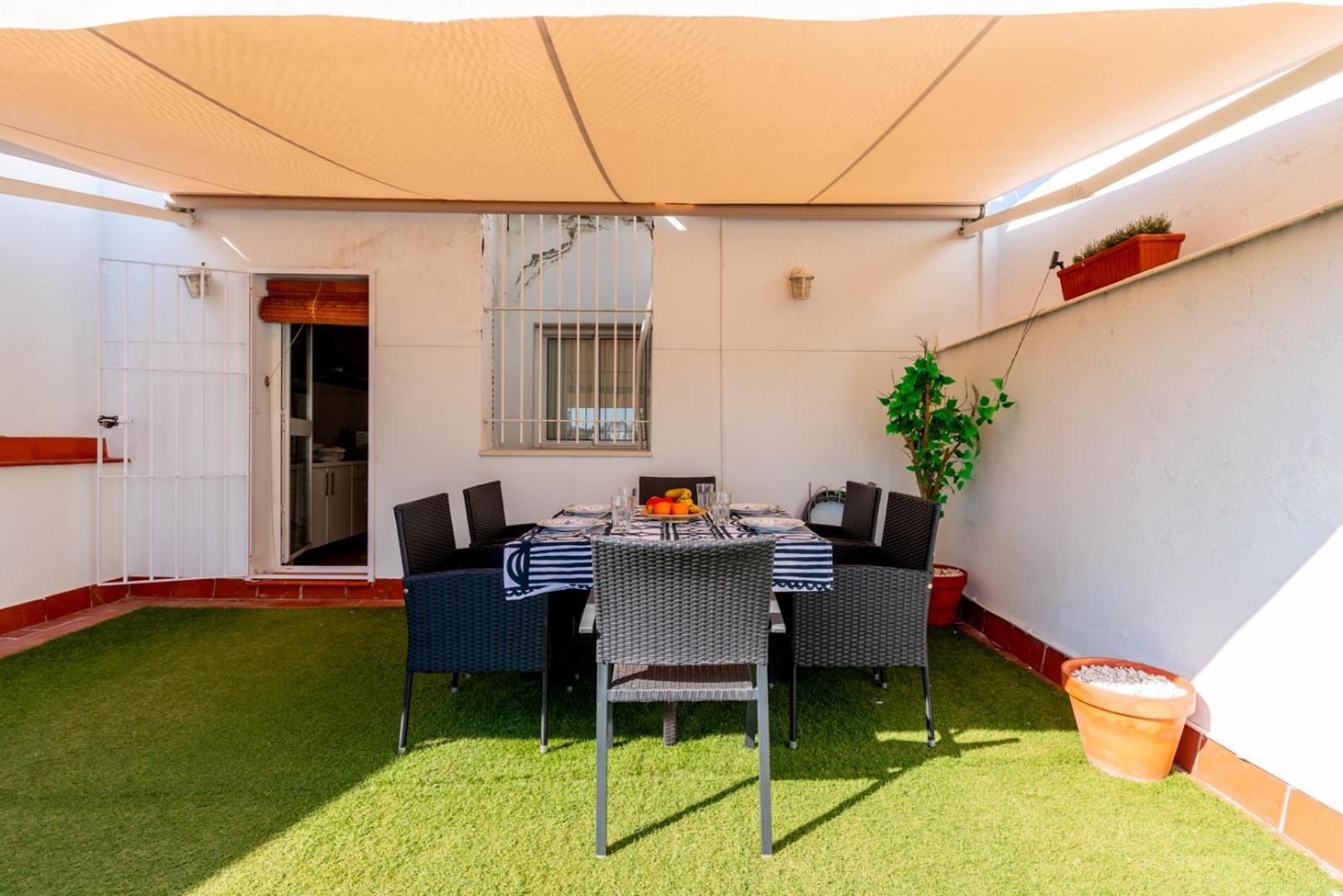 Apartamento Luminoso Ático con Terraza, Calle Antonia Diaz Sevilla Exterior foto